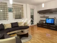 Izdavanje, dvosoban stan, 50m², Sajam, Novi Sad Sve Podlokacije - image 3