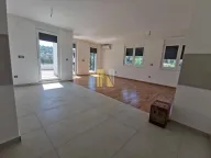 Prodaja, četvorosoban stan, 124m², Sremska Kamenica, Petrovaradin - image 1