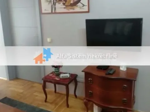 Izdavanje, stan, 45m², Hadzipopovac, Palilula Sve Podlokacije - image 6