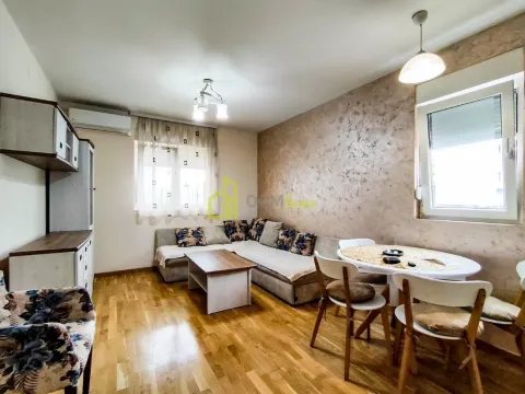 Izdavanje, dvosoban stan, 46m², Zabjelo, Podgorica - image 1