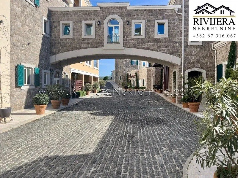 Prodaja, stan, 49m², Luštica Bay, Tivat