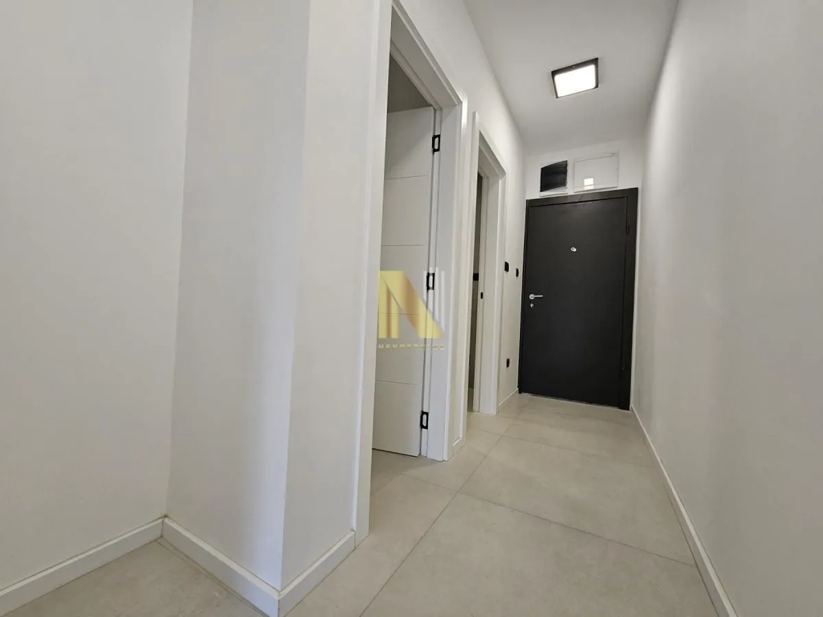 Prodaja, dvosoban stan, 51m², Bulevar patrijarha Pavla, Novi Sad Sve Podlokacije