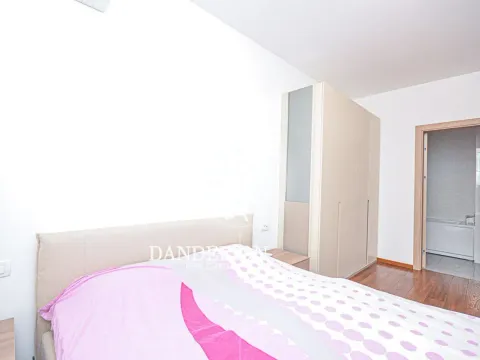 Izdavanje, četvorosoban stan, 136m², Master Kvart, Podgorica - image 23