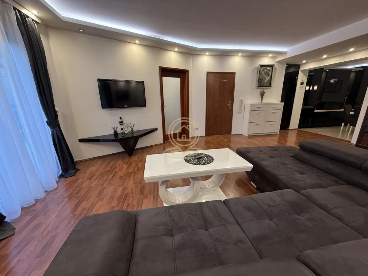 Rent, two bedroom apartment, 70m², Čukarica, Beograd
