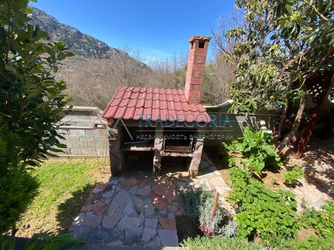 Prodaja, kuća, 243m², Bar, Crna Gora