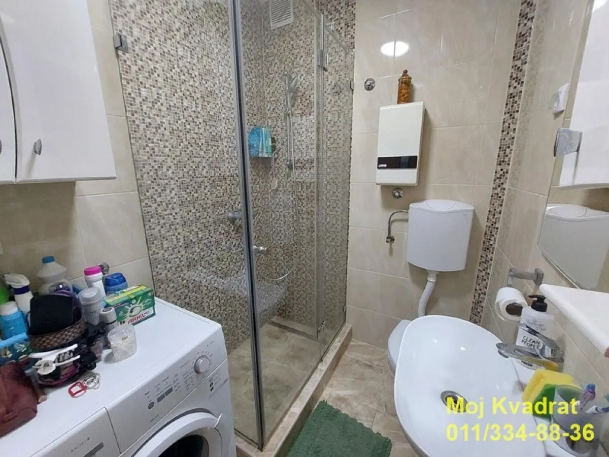 Prodaja, četvorosoban stan, 114m², Vračar Sve Podlokacije, Beograd