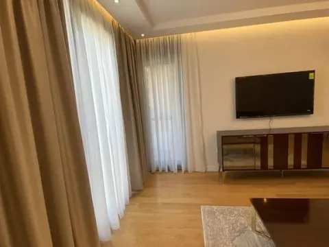 Izdavanje, jednosoban stan, 58m², Kod Capital Plaze, Podgorica - image 2