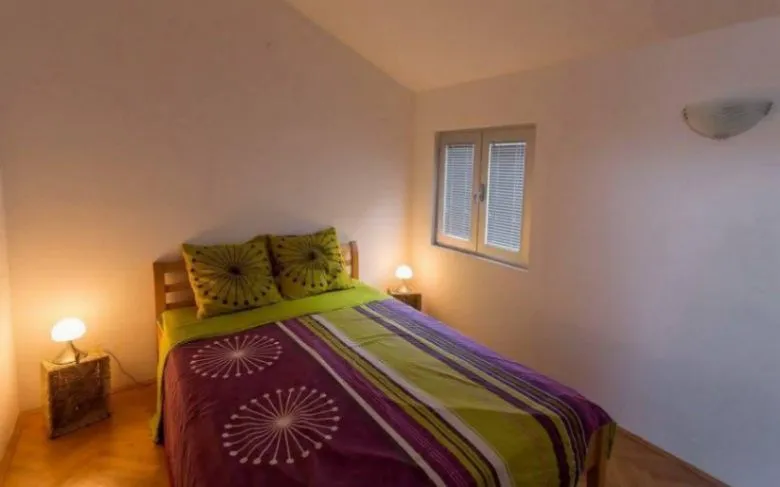 Sale, three bedroom apartment, 110m², Kotor, Crna Gora