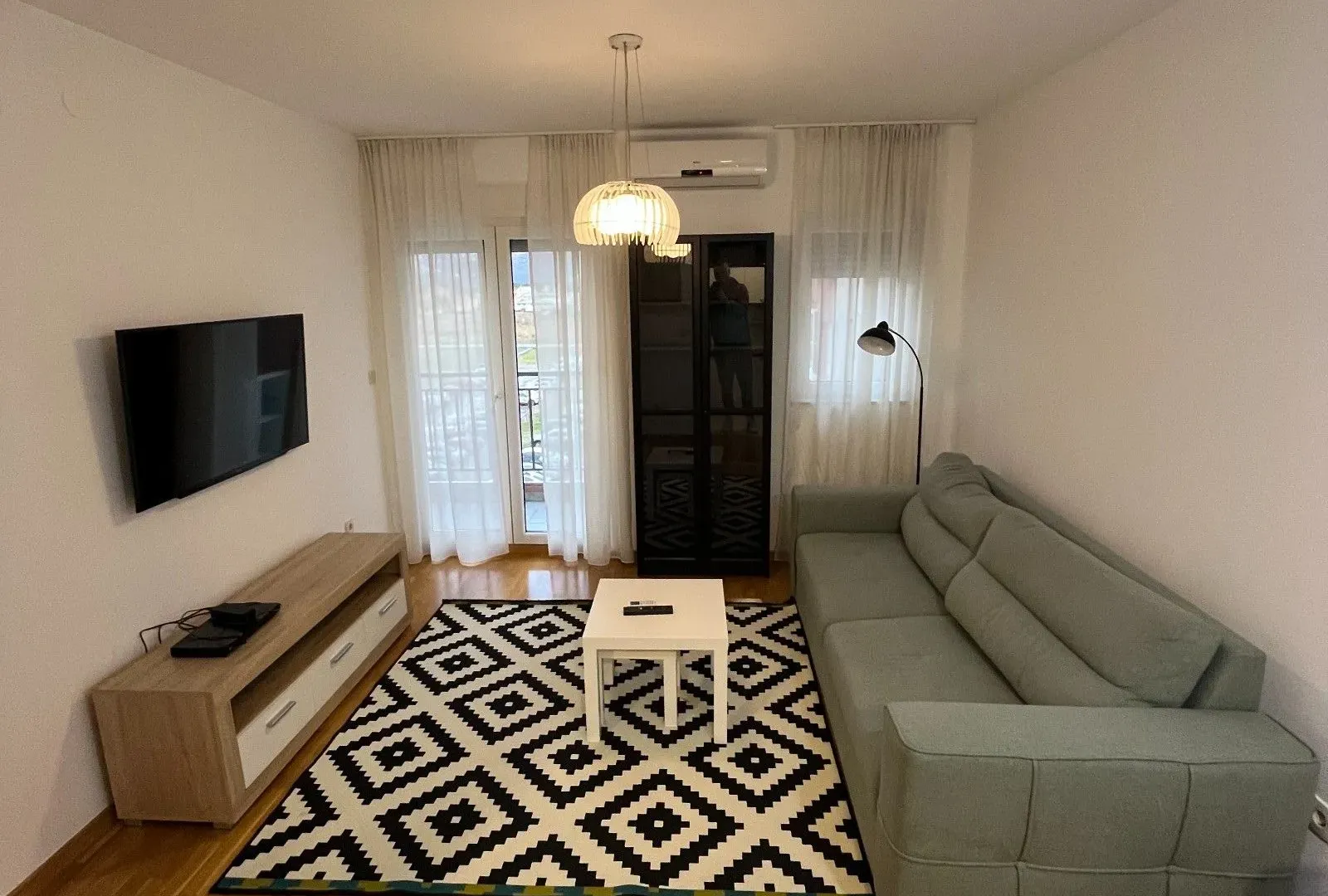 Prodaja, jednosoban stan, 43m², Stari Aerodrom, Podgorica
