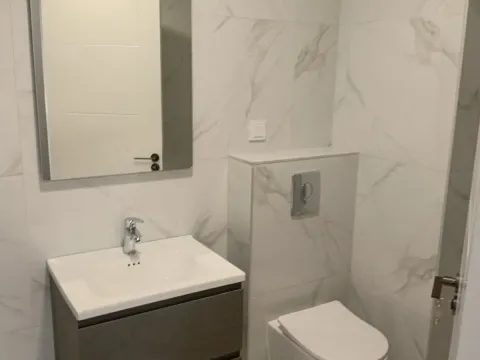 Prodaja, dvosoban stan, 73m², Centar, Bar - image 11