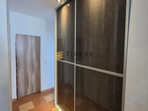 Izdavanje, kuća, 160m², Voždovac Sve Podlokacije, Beograd - image 18