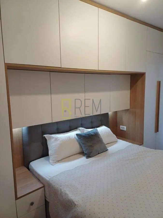 Prodaja, jednosoban stan, 50m², Stari Aerodrom, Podgorica