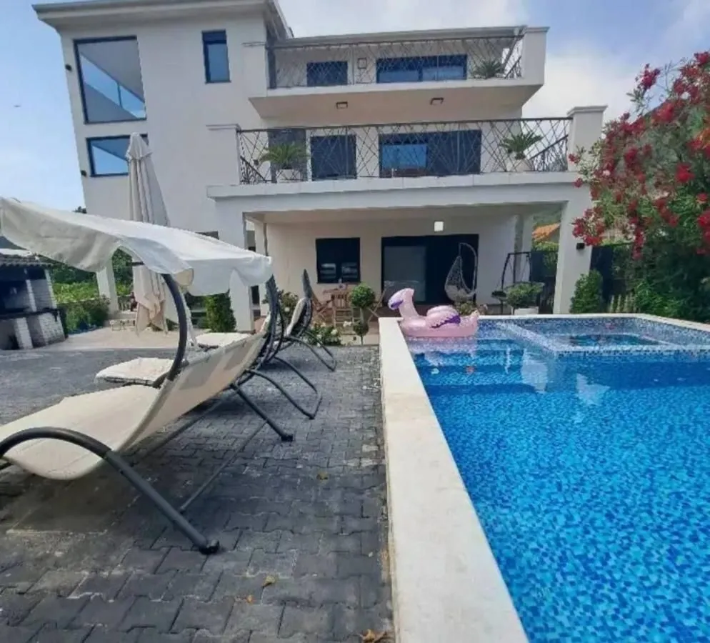 Sale, house, 296m², Budva, Crna Gora