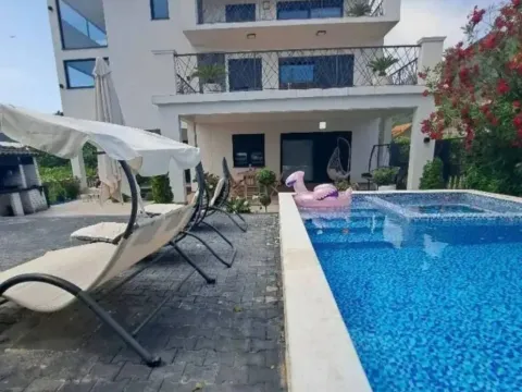 Prodaja, kuća, 296m², Budva, Crna Gora - image 2