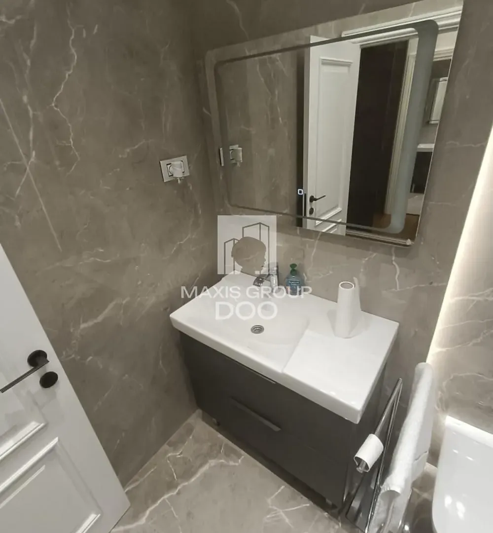 Rent, three bedroom apartment, 90m², Savski Venac, Beograd