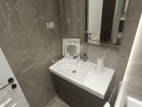 Rent, three bedroom apartment, 90m², Savski Venac, Beograd - image 10