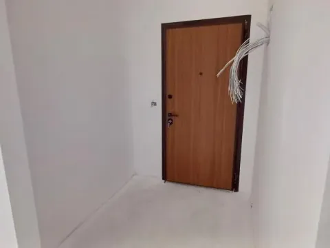 Prodaja, jednosoban stan, 51m², Ulcinj, Crna Gora - image 2