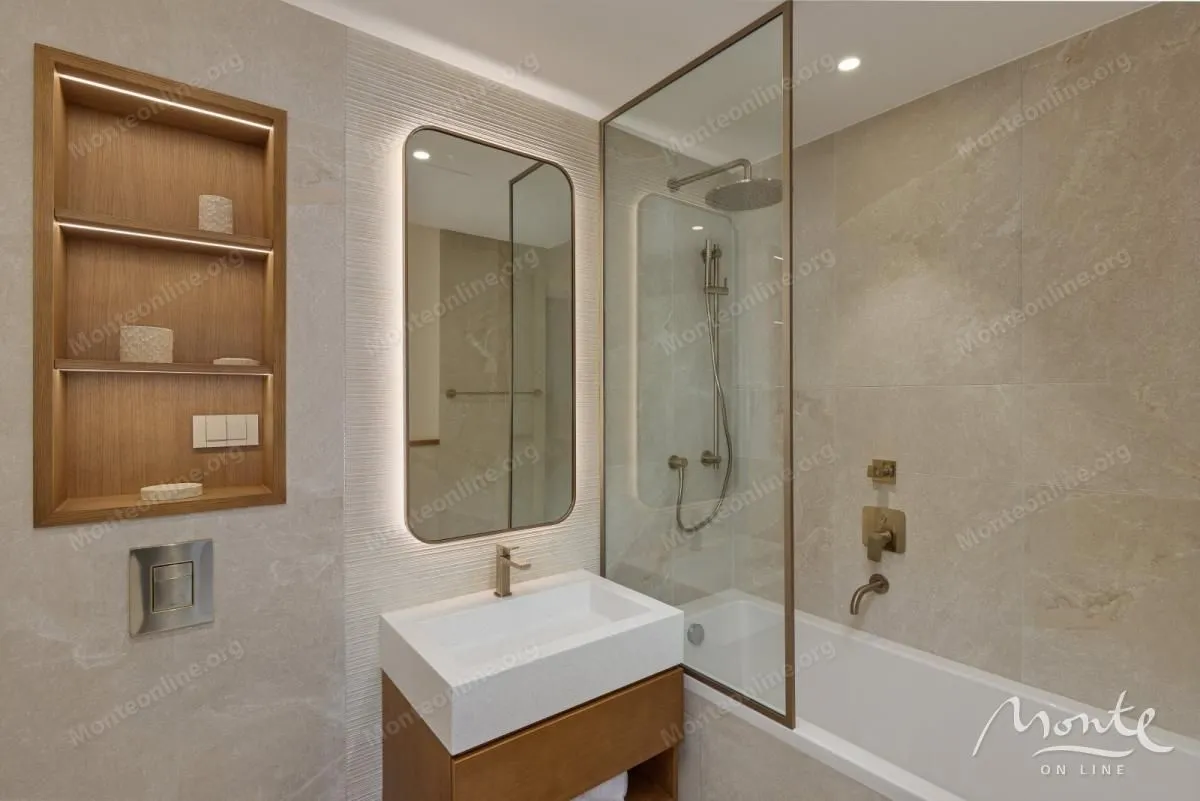 Prodaja, dvosoban stan, 110m², Porto Montenegro, Tivat