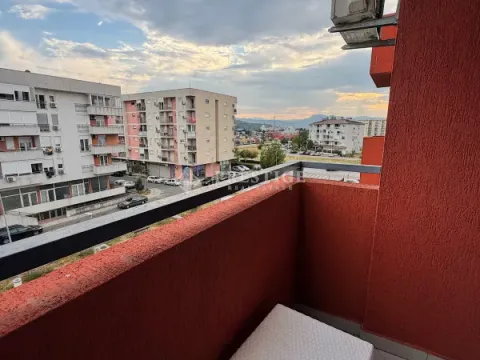 Rent, studio apartment, 30m², Tuški Put, Podgorica - image 12