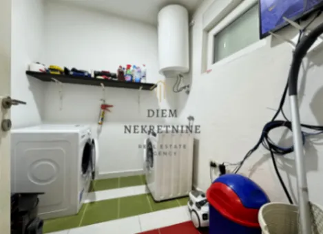 Izdavanje, kuća, 150m², Masline, Podgorica - image 7