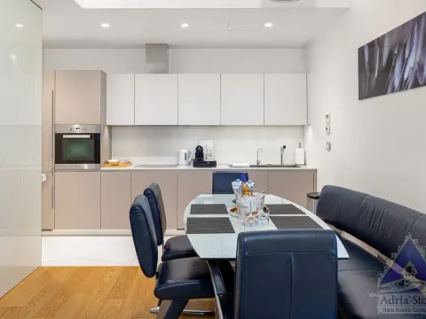 Prodaja, jednosoban stan, 97m², Zavala, Budva - image 4