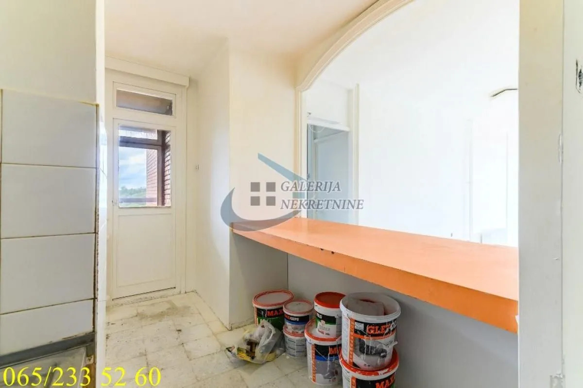 Prodaja, trosoban stan, 77m², Banjica, Voždovac Sve Podlokacije