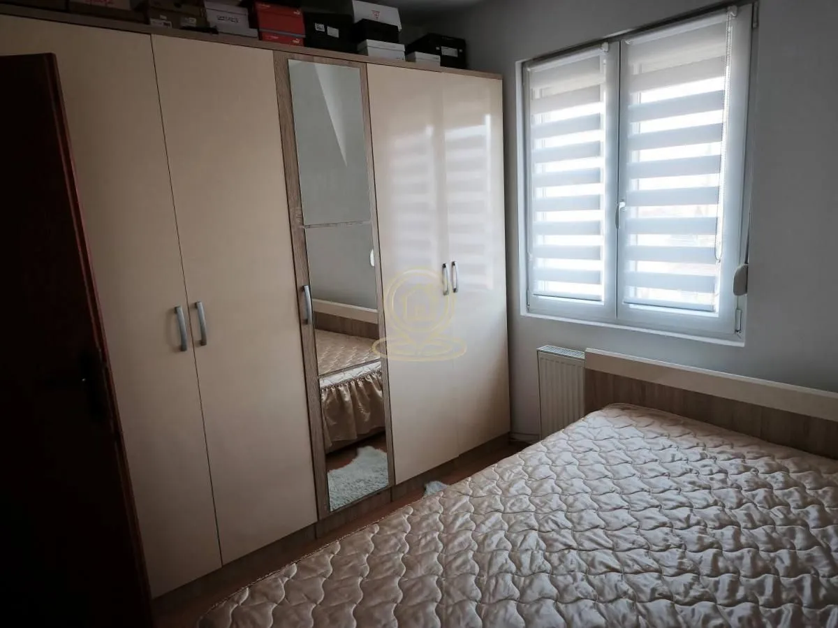 Sale, three bedroom apartment, 70m², Medijana, Niš