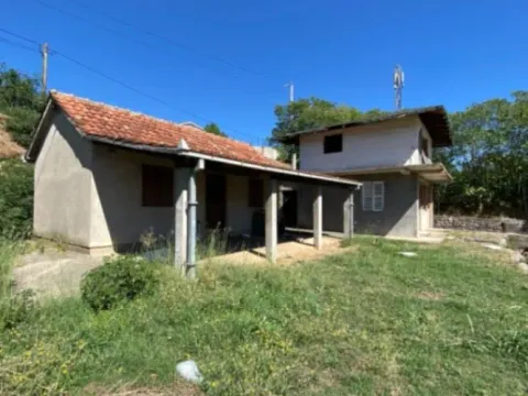 Prodaja, kuća, 545m², Rogami, Podgorica - image 4