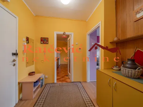 Izdavanje, dvosoban stan, 60m², Zvezdara Sve Podlokacije, Beograd - image 18