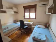 Izdavanje, dvosoban stan, 70m², Stari Aerodrom, Podgorica - image 11