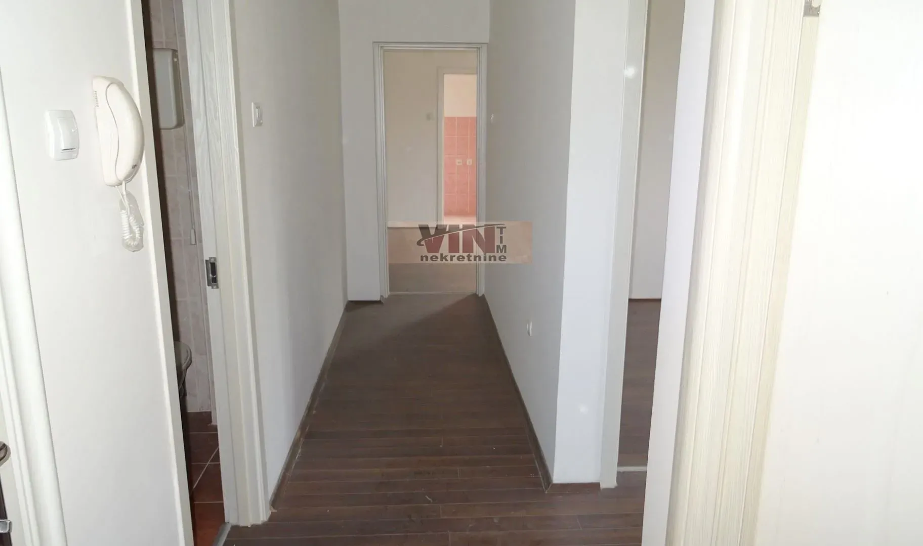Prodaja, trosoban stan, 62m², Centar Sve Podlokacije, Beograd