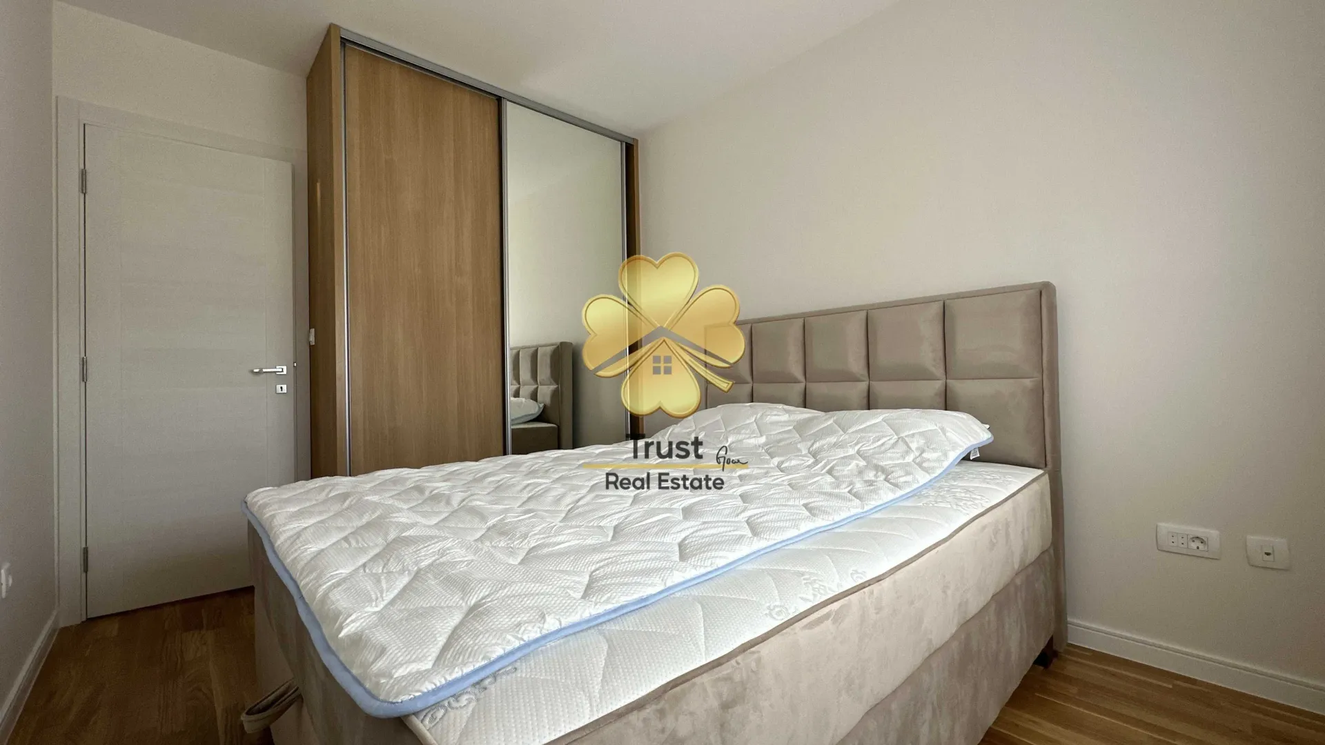Rent, one bedroom apartment, 42m², Pobrežje, Podgorica