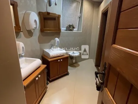 Sale, hospitality venue, 500m², Dušanovac, Voždovac Sve Podlokacije - image 5