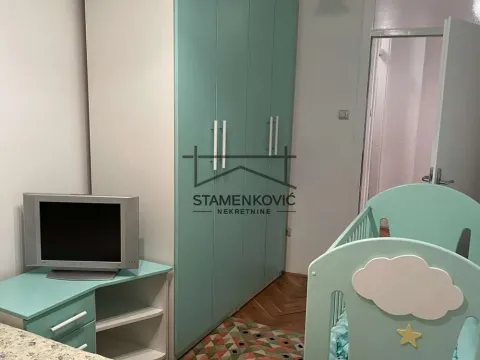 Izdavanje, dvosoban stan, 79m², Bulevar Oslobodjenja, Novi Sad Sve Podlokacije - image 3