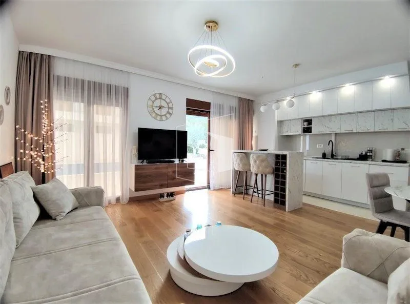 Rent, apartment, 51m², Obala Đuraševića, Tivat