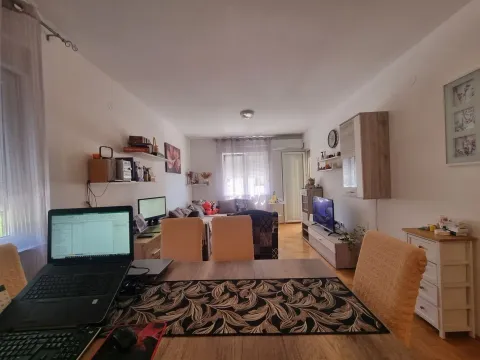 Prodaja, dvosoban stan, 70m², Seljanovo, Tivat - image 2