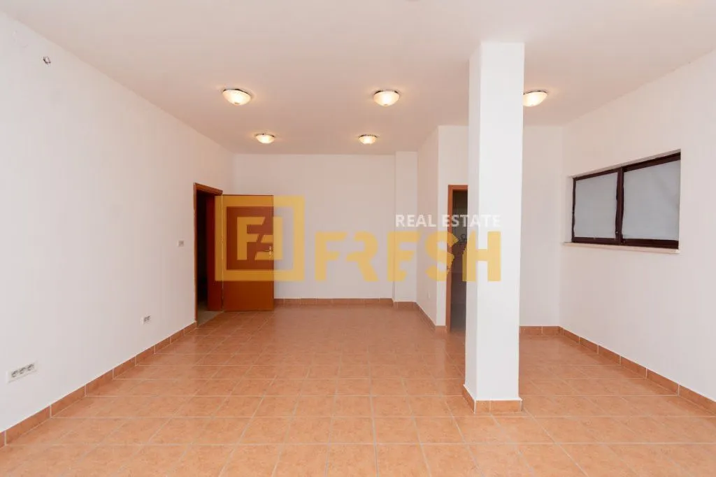 Sale, office space, 323m², Stari Aerodrom, Podgorica