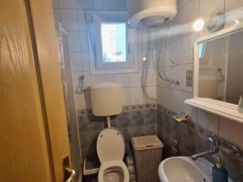 Prodaja, dvosoban stan, 49m², Zemun Centar, Zemun Sve Podlokacije - image 7