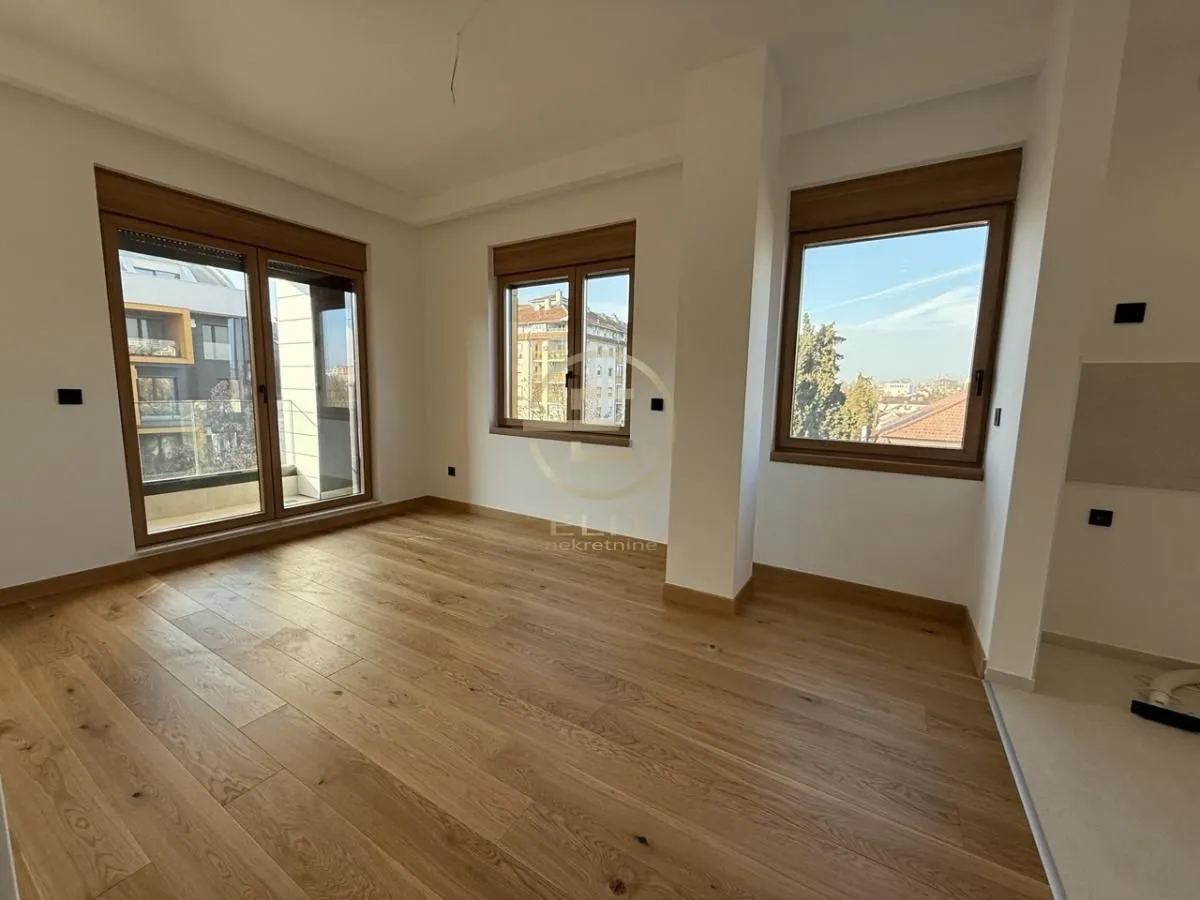 Sale, four bedroom apartment, 83m², Adamovićevo Naselje, Novi Sad Sve Podlokacije