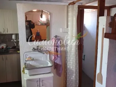 Sale, house, 236m², Surduk, Stara Pazova - image 6