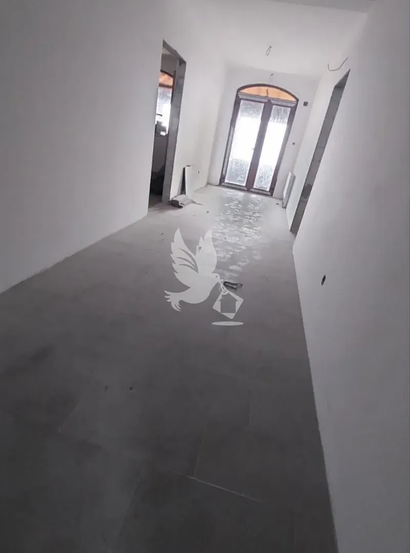 Prodaja, ugostiteljski objekat, 400m², Mladenovac, Beograd