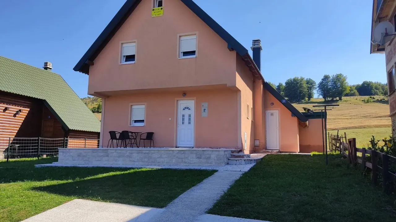 Sale, house, 100m², Žabljak, Crna Gora
