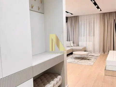 Izdavanje, trosoban stan, 69m², Bulevar Evrope, Novi Sad Sve Podlokacije - image 11