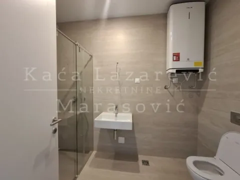 Prodaja, četvorosoban stan, 147m², Čukarica, Beograd - image 11