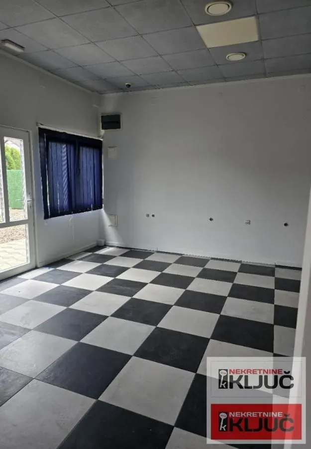 Rent, office space, 112m², Sajlovo, Novi Sad Sve Podlokacije