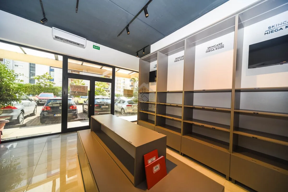 Sale, office space, 70m², City Kvart, Podgorica