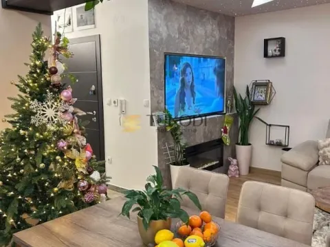 Sale, three bedroom apartment, 58m², Tatarsko brdo, Petrovaradin - image 6