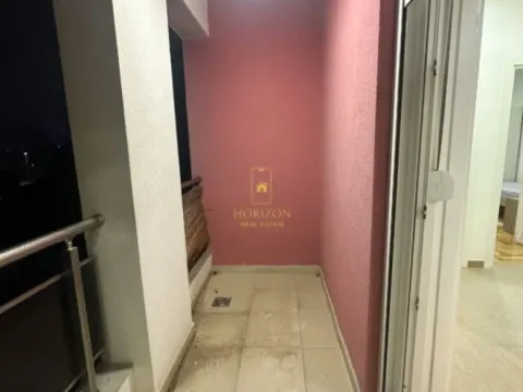 Izdavanje, dvosoban stan, 56m², Stari Aerodrom, Podgorica - image 2