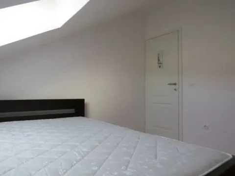 Izdavanje, dvosoban stan, 82m², Centar, Tivat - image 9