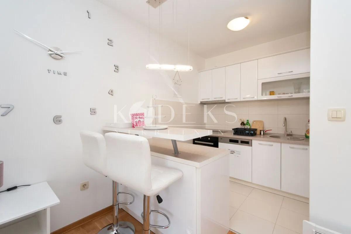 Rent, one bedroom apartment, 43m², Stari Aerodrom, Podgorica